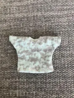 オビツ11 水色とグレーのVネック半袖Tシャツ