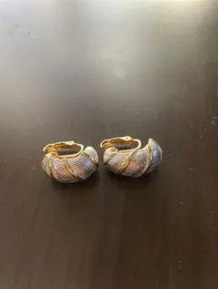 シルバー ゴールド 葉の形状 イヤリング　 アンティーク　ヴィンテージ