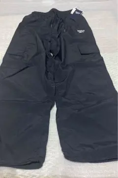 新品未使用　リーボック　カーゴパンツ