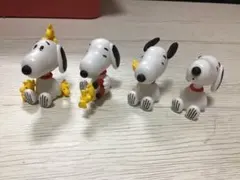 スヌーピー カプセルトイ 4体セット ガチャガチャ