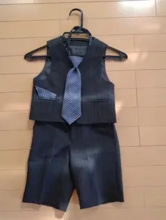 フォーマルスーツ　男の子　110cm