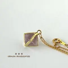ネックレスチャーム / パープルフローライト8面体 ゴールド枠 ＊1点のみ