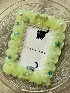 【B8】ホイップデコ　黄緑　韓国　 トレカ　硬質　ケース　トレカケース