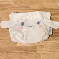 ふわふわFACE台形ポーチ シナモロール