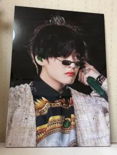 BTS V テテ テヒョン 額縁 アクリル マスター マスタニム A3 ③ BTS V テヒョン テテ マスター額縁A3｜Yahoo!フリマ（旧PayPayフリマ）
