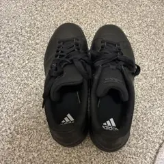 adidas アドバンコート　ブラック