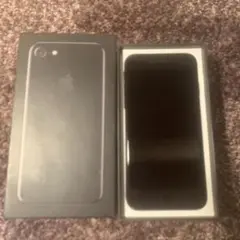 Apple iPhone 7 本体　ジェットブラック SIMフリー