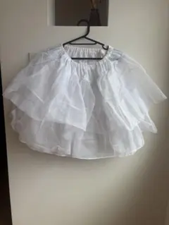 ホワイト チュール パニエ フリル付き