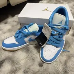 NIKE ウィメンズ エアジョーダン 1 LOW