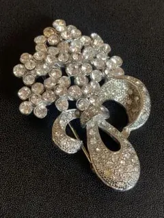 869 ★海外製　ヴィンテージ　花束　ブーケ ブローチ★