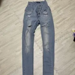 Item thumbnail for item 72209165-4036-4594-9b51-09290f5b264f