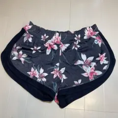 ロキシー　水陸両用ハーフパンツ　Mサイズ