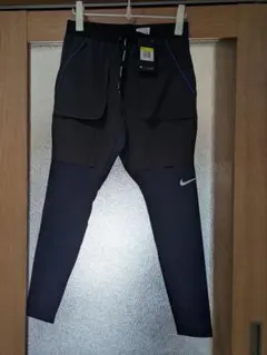 Item thumbnail for item 36b9d549-73f9-4276-b07d-62a0e645be51