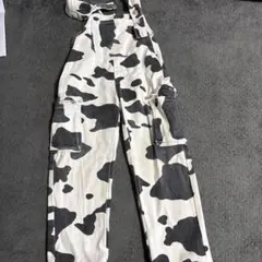 子供服　サロペット　牛柄