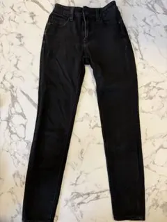 AZULブラックスキニーデニム