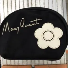 Mary Quant ブラック ポーチ フラワー