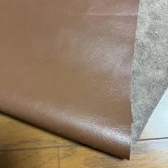 格安　牛革　本革　はぎれ大　レザークラフト　革はぎれ　革ハギレ　NO.47