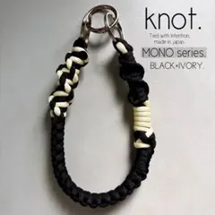 パラコード ハンドストラップblack×ivoryスマホ携帯ハンドメイドモード