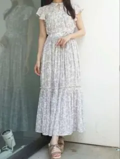 【美品】プリントプリーツデザインワンピース