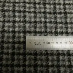 値下げ　(2M112116）約145cm幅×1m・ウール混ニット・起毛チェック