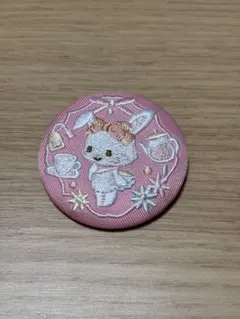 サンリオ ウィッシュミーメル 刺繍缶バッジ