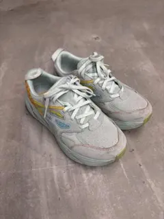 HOKA スニーカー メンズのサムネイル