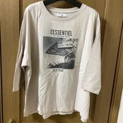 Discoat 七分袖Tシャツ ベージュ グラフィックプリント