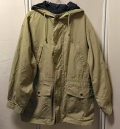 マウンテンパーカー