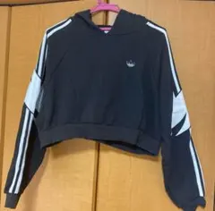 adidas クロップドフードパーカー XS 黒