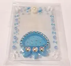 【27】水色装飾トレカケース　硬質ケースＢ８サイズ縦入れ　ハンドメイド　レジン