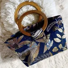 Item thumbnail for item 33f9c8d8-b90c-41ae-86a6-d696b560ee64