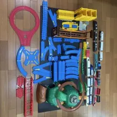 プラレールシリーズ　トーマス　鉄道玩具セット