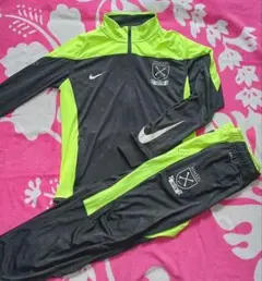 メーカー完売 ナイキ トレーニングウェア セットアップ NFTB モノグラム M