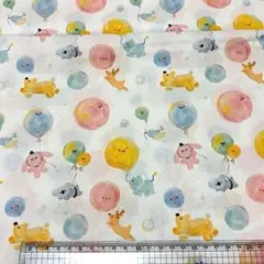 11/24限定SALE　くまと風船　プリント布　コットンプリント