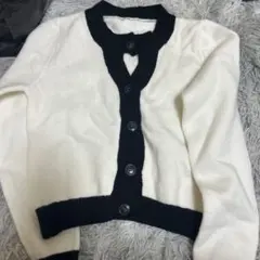 ホワイト・ブラックリブカーディガン