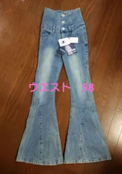 Item thumbnail for item 63a3b76e-6d80-4a8c-9cd0-c45fa6e39792