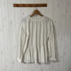 ホワイトフリルブラウス 長袖 コットン100%