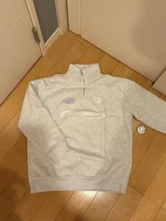 グレー ハーフジップ スウェット