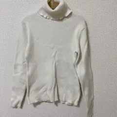 ブランシェスフリルタートルニット