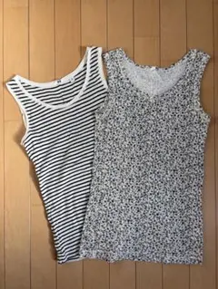 UNIQLO タンクトップ　小花柄&ボーダー柄Mサイズ2枚セット
