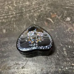 螺鈿細工 仙人図 黒漆器盆 中国製 20世紀初頭　楕円 東京国立博物館 - 展示・催し物 展示 東洋館（アジアギャラリー