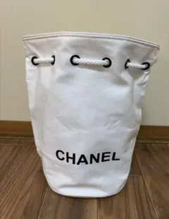 く*き様 CHANEL シャネル プールバッグ ノベルティ ホワイトxブラック