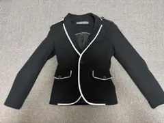 値下げしました！ZARA ボタン付　テーラードジャケット　ブラック