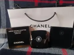 CHANEL MIROIR DOUBLE FACETTER　ショップ袋二枚付き