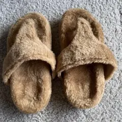 新品　ボアスリッパ
