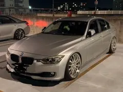 BMW f30 320i ターボのサムネイル
