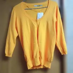 新品 ZARA カーディガン オレンジ 五分袖のサムネイル