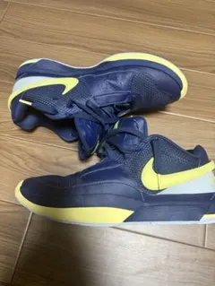 Item thumbnail for item 7c5829b5-ceaf-4991-ae60-7b9429bc5d07