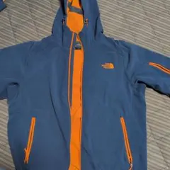 THE NORTH FACE フード付 Lサイズ。裏側フリース素材。
