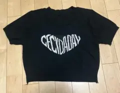 ハートロゴ 黒 ショート丈 半袖 チビT